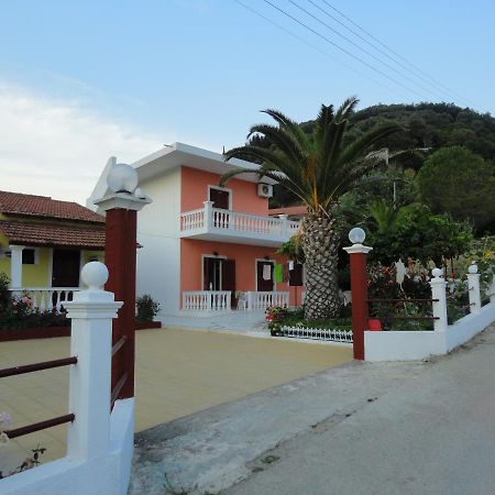 Virginia Apartments Vitaládes Dış mekan fotoğraf